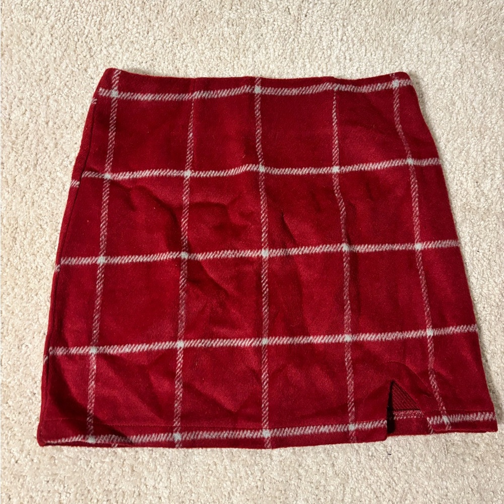 Lulu’s wine red spence skirt